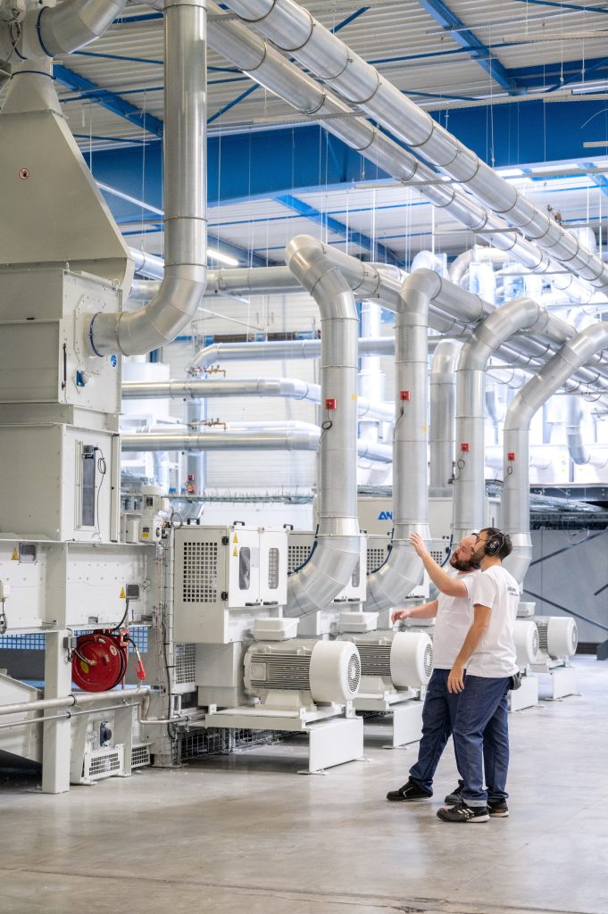 Renaissance textile recycling plant, the local circularity project